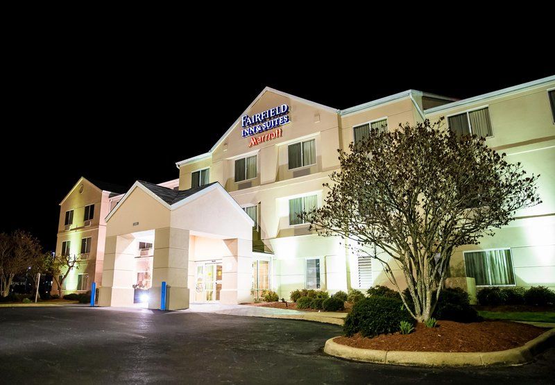 Fairfield Inn & Suites Fredericksburg Exteriör bild